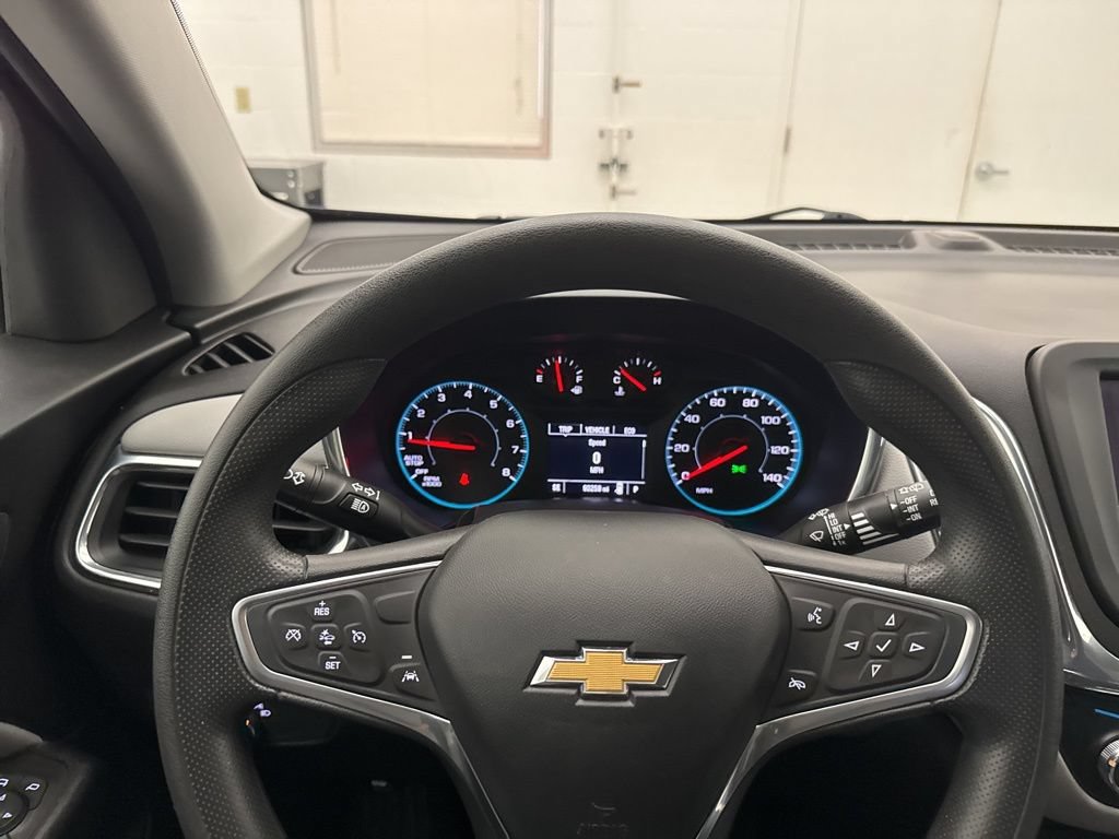 Used 2023 Chevrolet Equinox LS AWD/4WD image 14