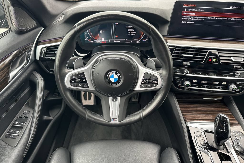 Used 2023 BMW 540i w/ M Sport Package RWD image 15