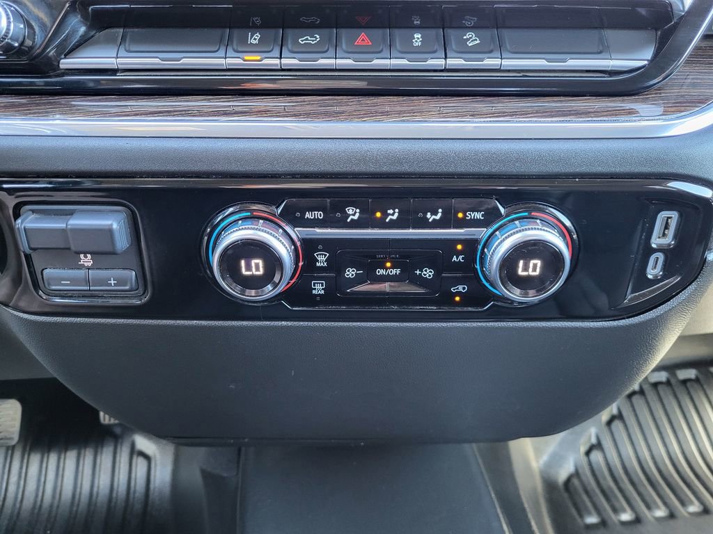 Used 2024 GMC Sierra 3500 SLE image 15