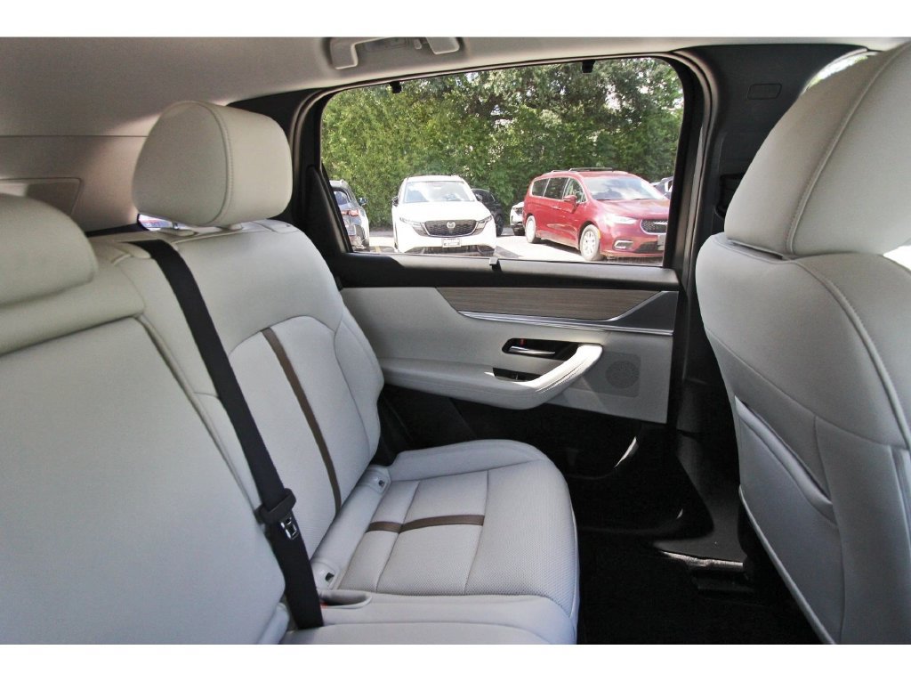 Certified 2026 MAZDA CX-90 3.3 Turbo w/ Premium Plus Pkg AWD/4WD image 10