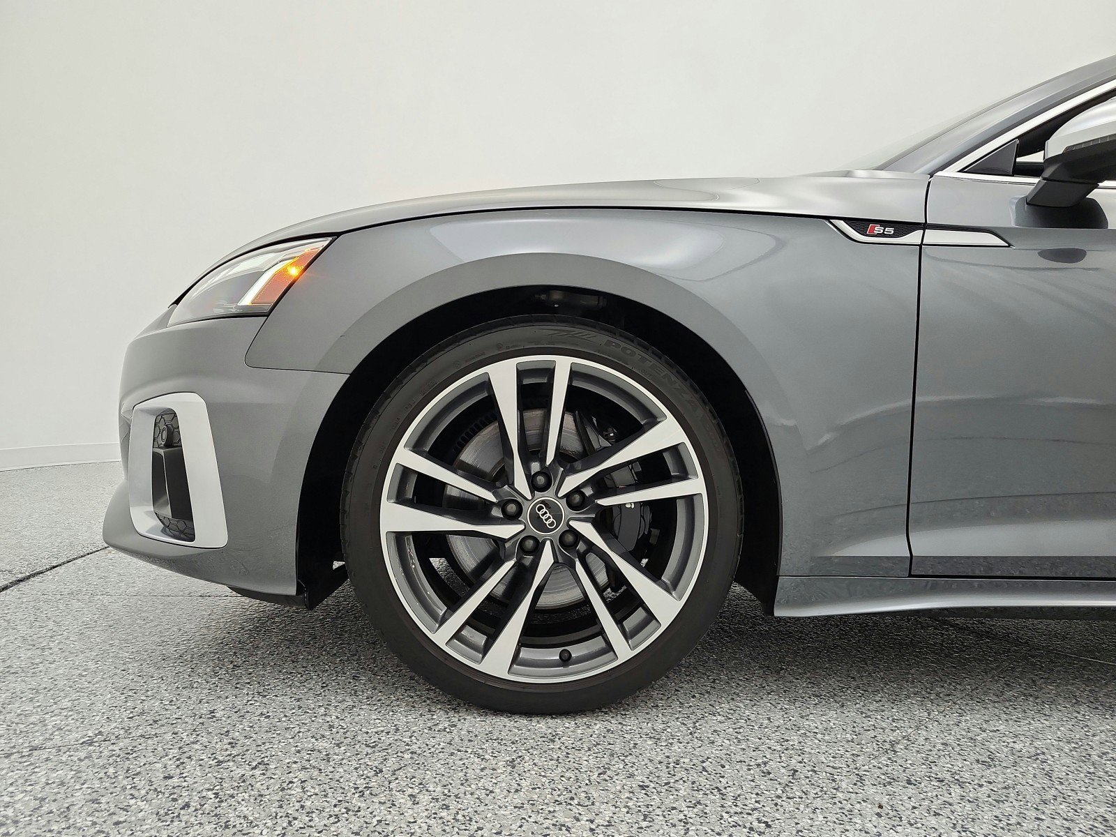 Used 2023 Audi S5 Premium Plus w/ Premium Plus Package image 18