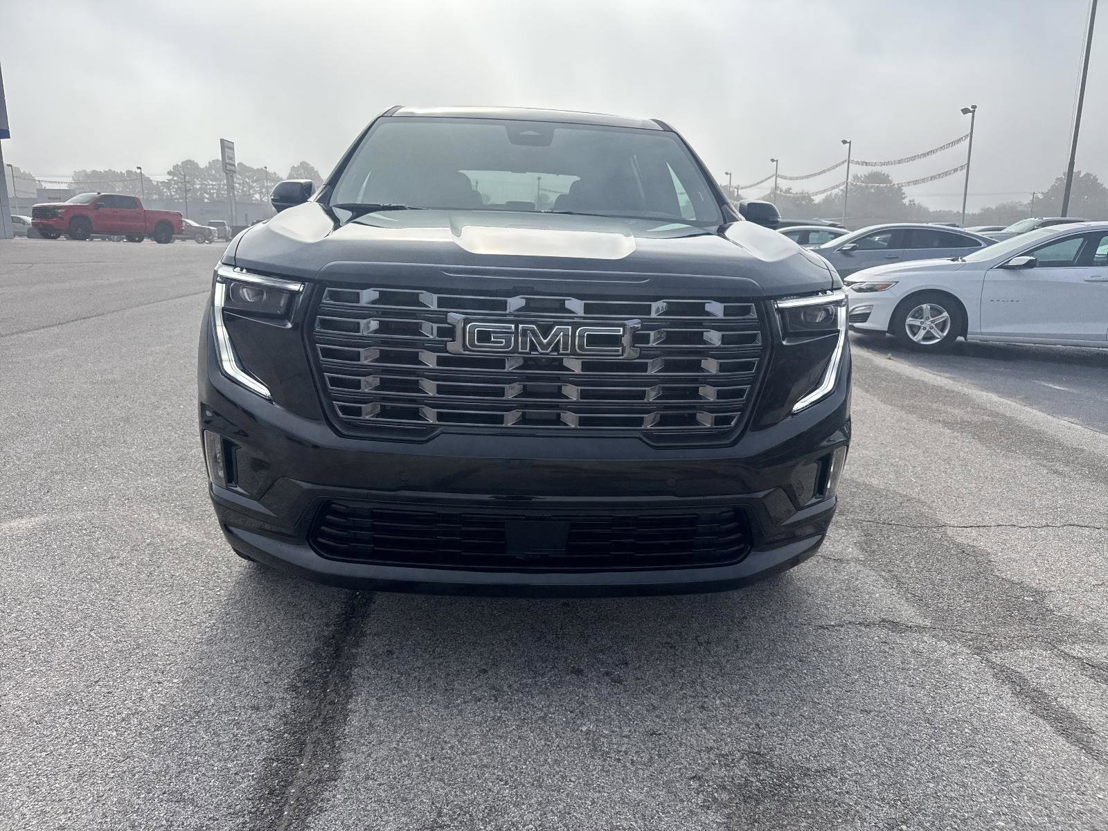New 2026 GMC Acadia Denali Ultimate w/ LPO, Floor Liner Package FWD image 8