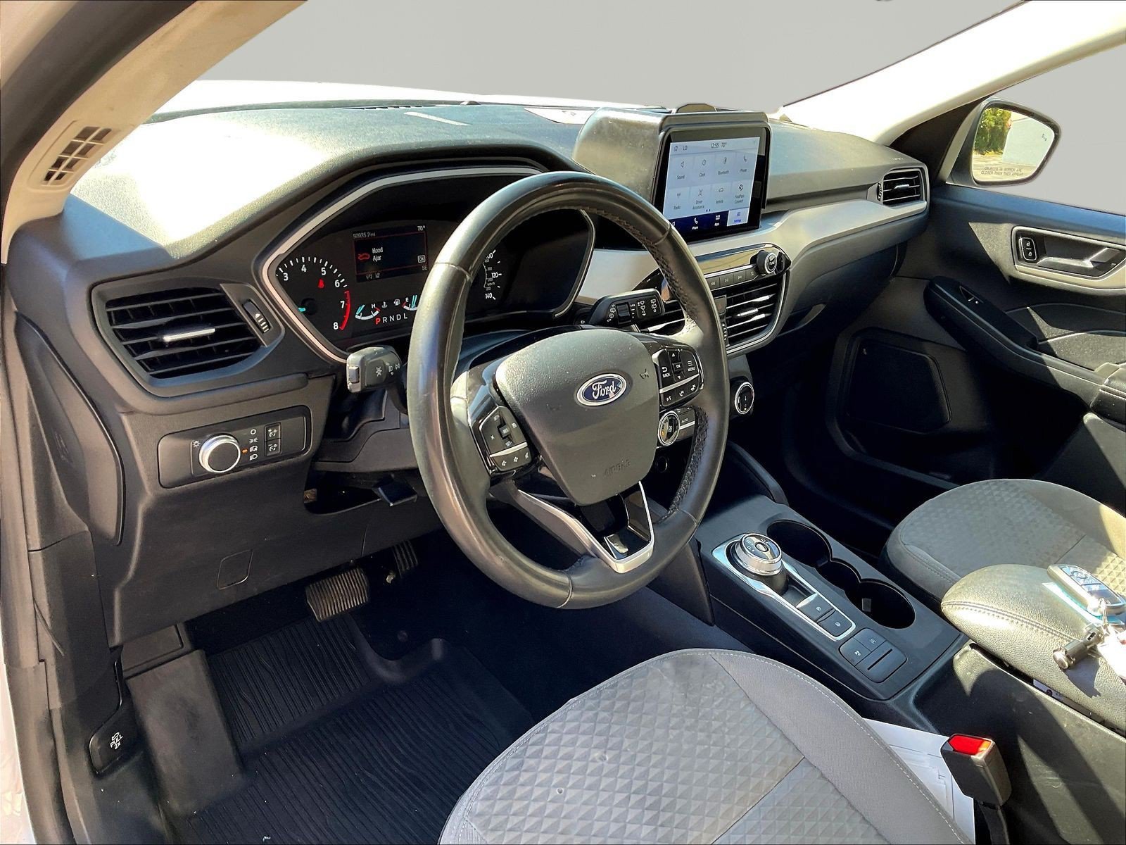 Used 2022 Ford Escape SE w/ Cold Weather Package AWD/4WD image 18