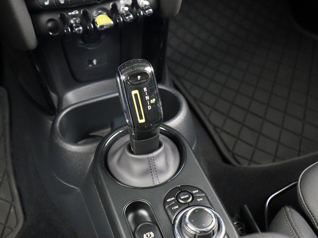 Used 2024 MINI Cooper SE image 23