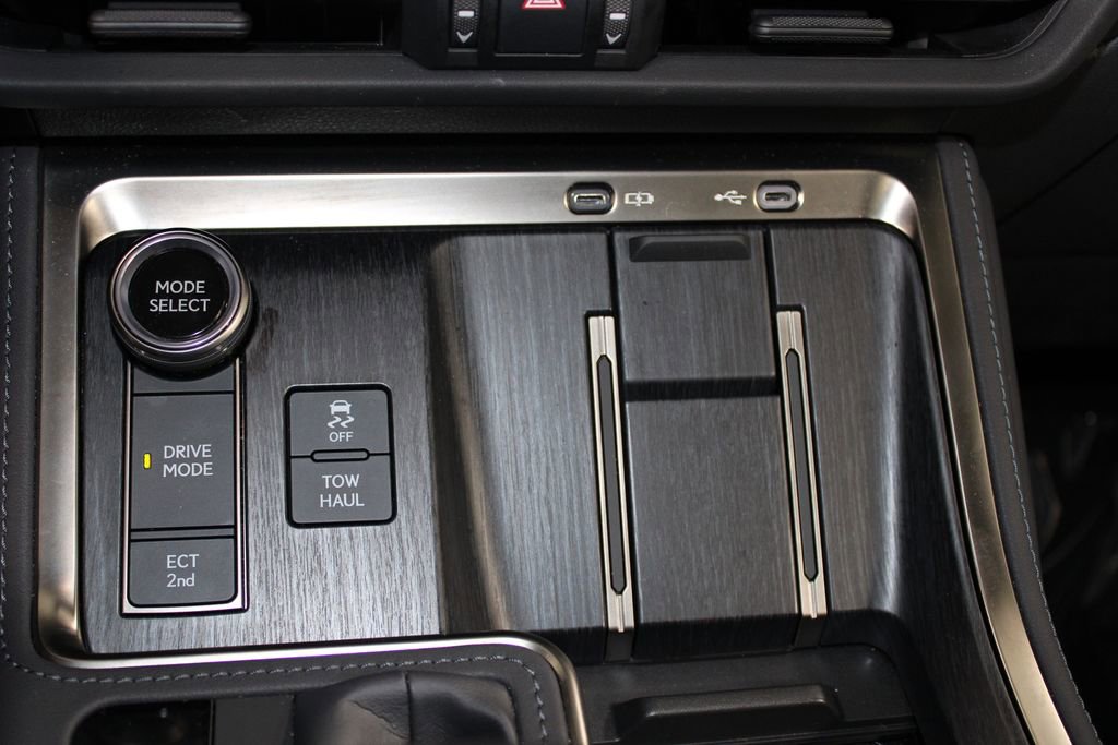 Used 2024 Lexus GX 550 AWD/4WD image 50