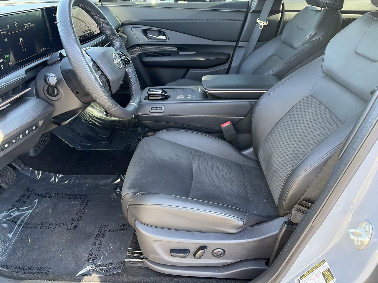 Certified 2024 Nissan Ariya FWD image 30