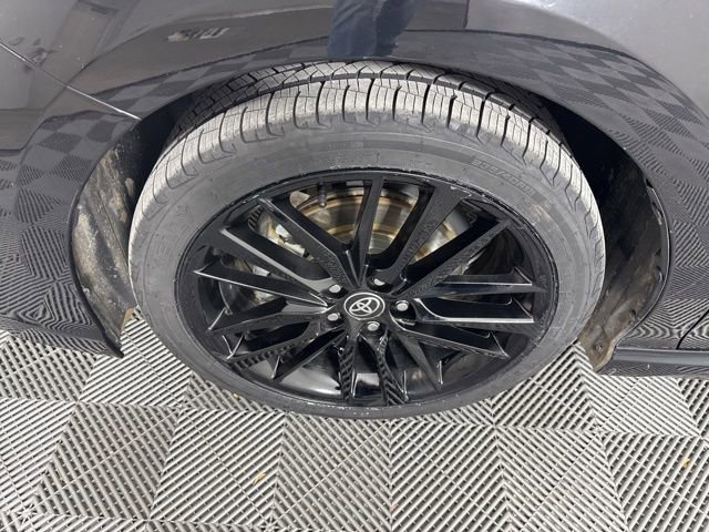 Used 2023 Toyota Camry XSE image 10