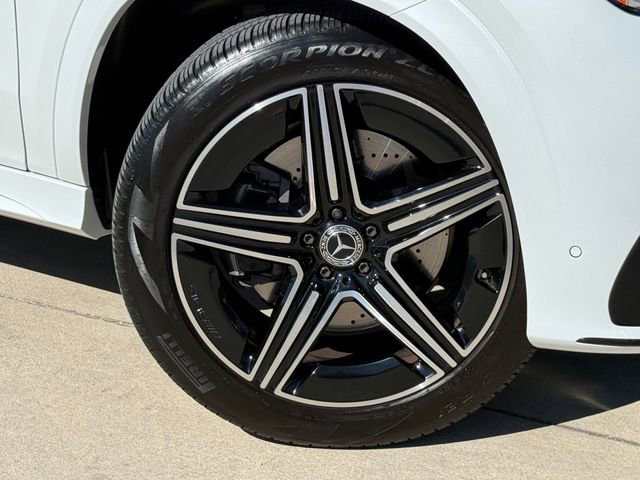Used 2025 Mercedes-Benz GLE 350 4MATIC image 2