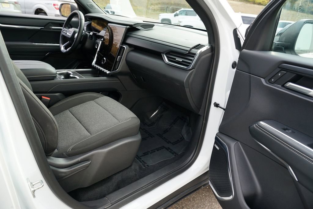 Certified 2025 GMC Acadia Elevation image 30