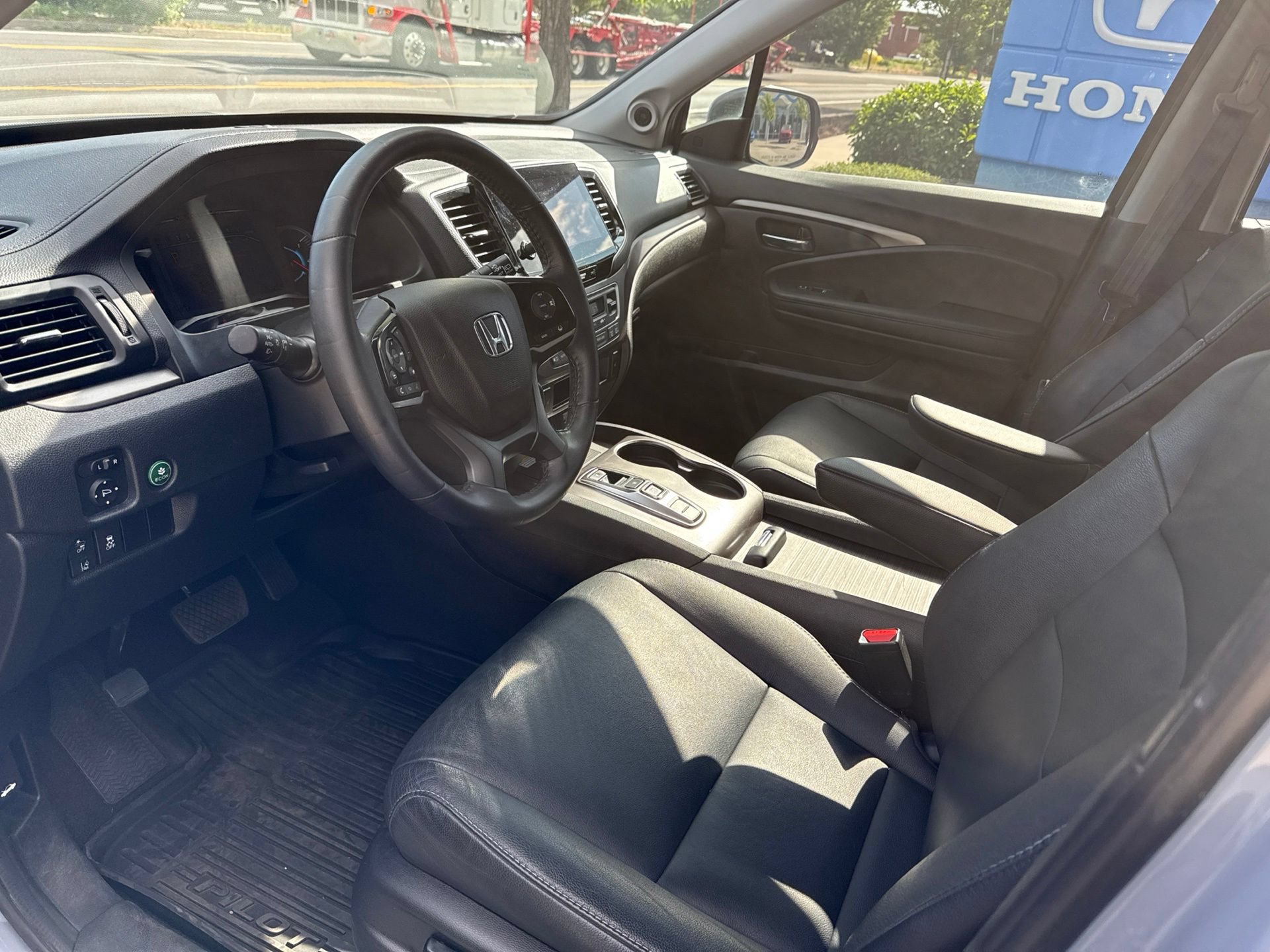 Certified 2022 Honda Pilot Special Edition image 14