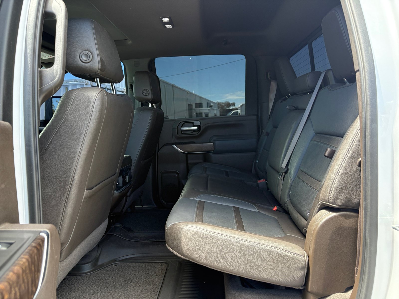 Used 2021 GMC Sierra 2500 Denali w/ Denali Ultimate Package AWD/4WD image 24