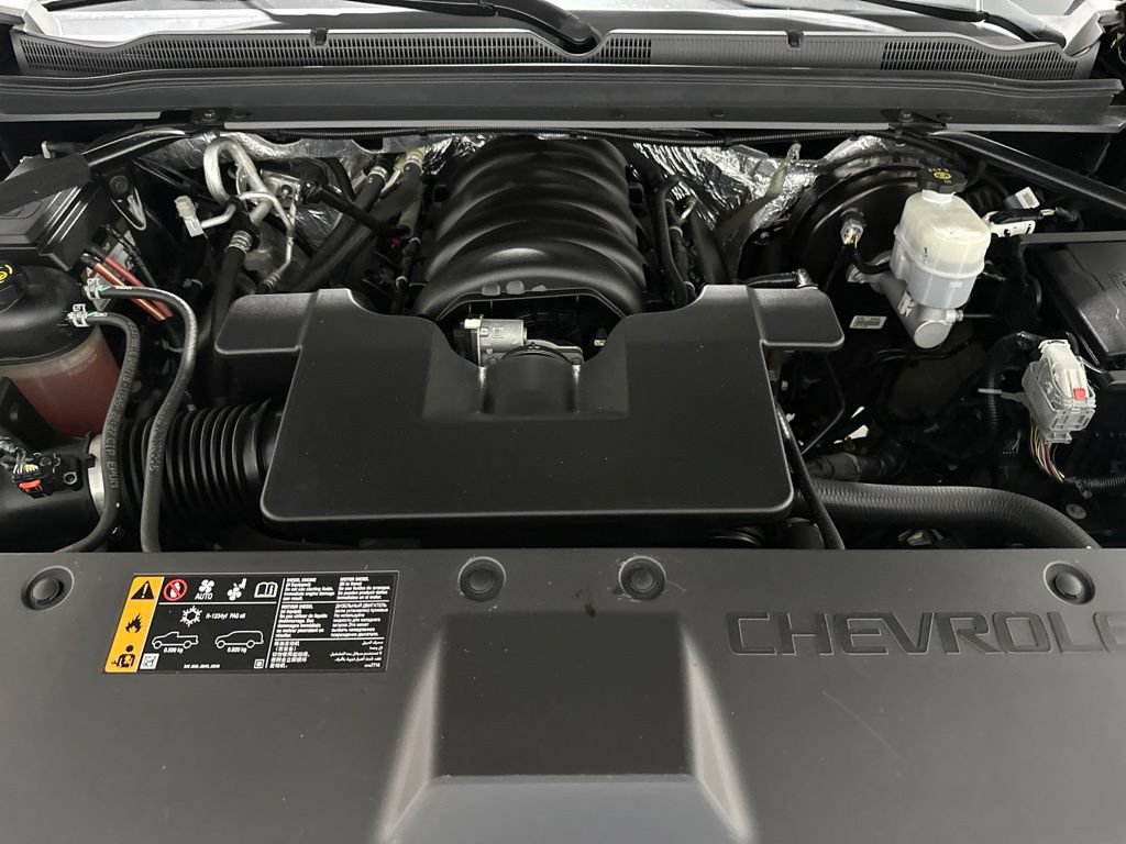 Used 2018 Chevrolet Tahoe LT w/ LT Signature Package AWD/4WD image 9