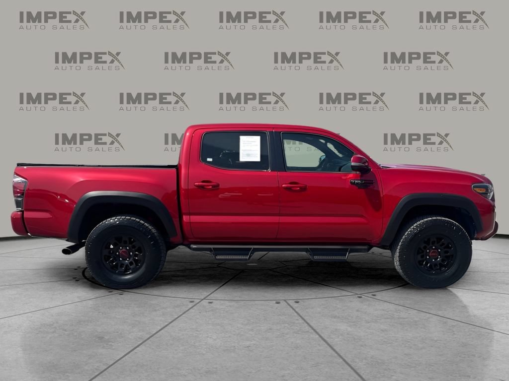 Used 2017 Toyota Tacoma TRD Pro AWD/4WD image 6