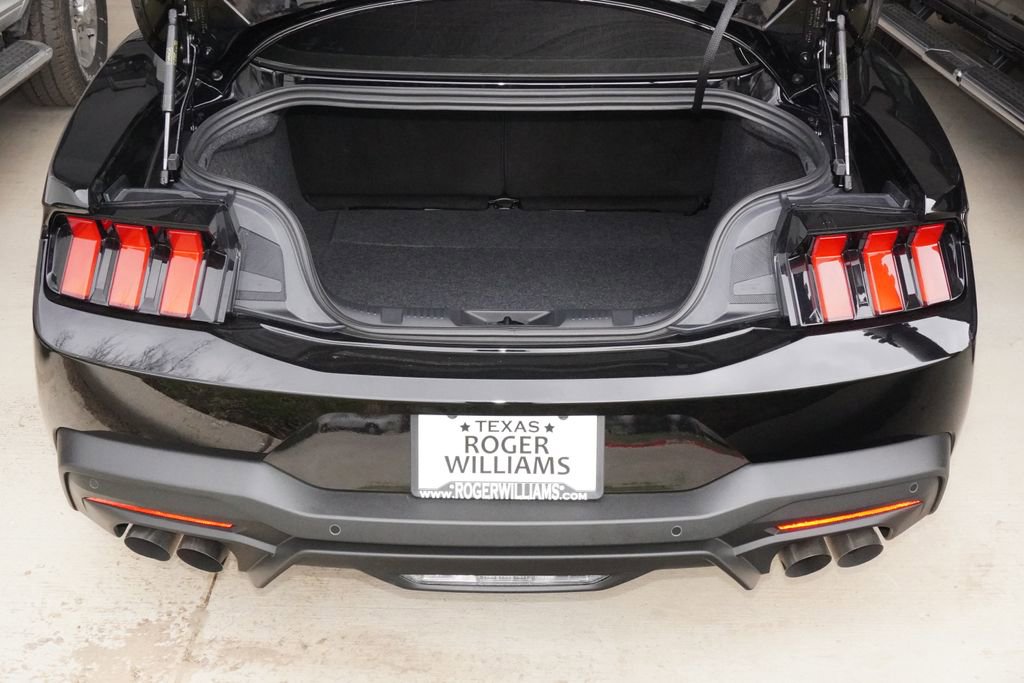 Used 2024 Ford Mustang GT Premium image 28