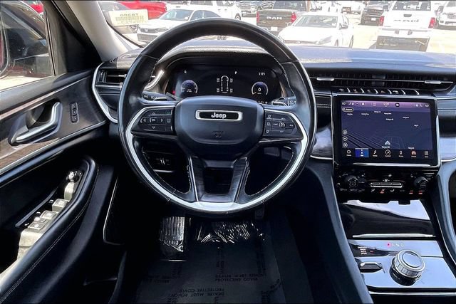 Used 2021 Jeep Grand Cherokee L Limited AWD/4WD image 4