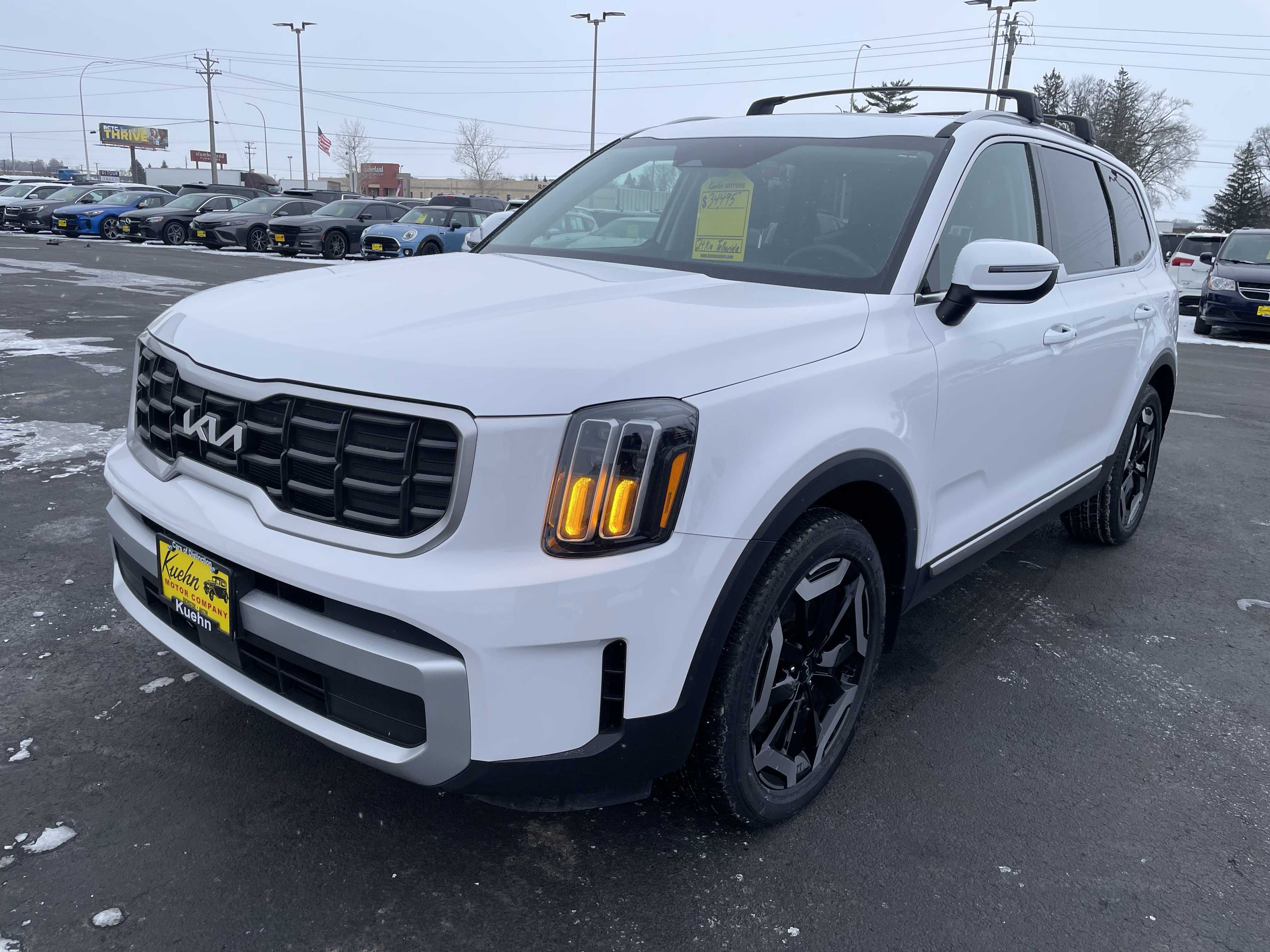 Used 2024 Kia Telluride S w/ S Sunroof Package image 4