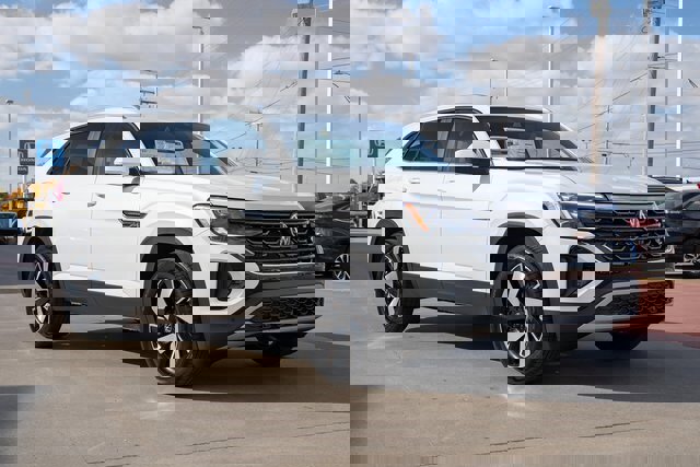 New 2026 Volkswagen Atlas Cross Sport SE image 8