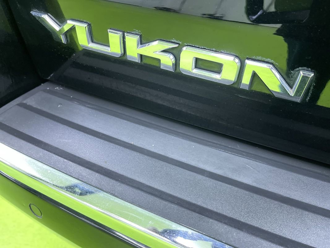 Used 2018 GMC Yukon Denali image 12