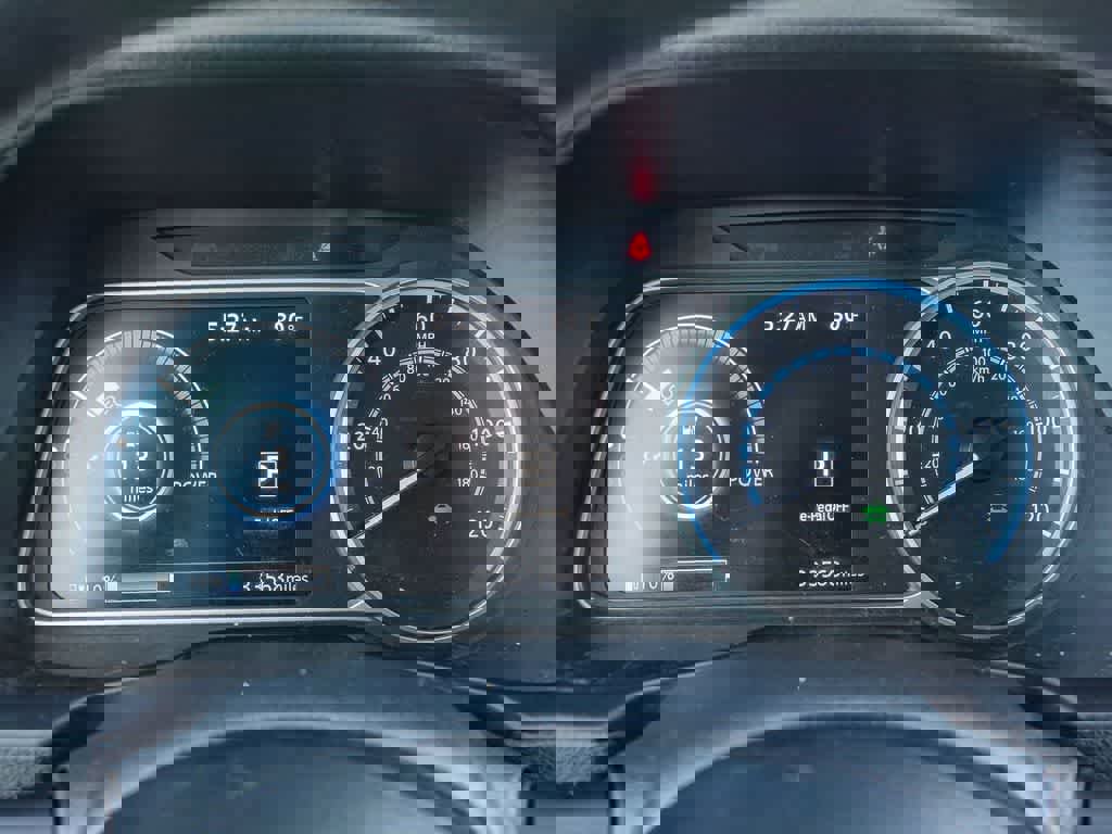 Used 2022 Nissan Leaf S FWD image 23