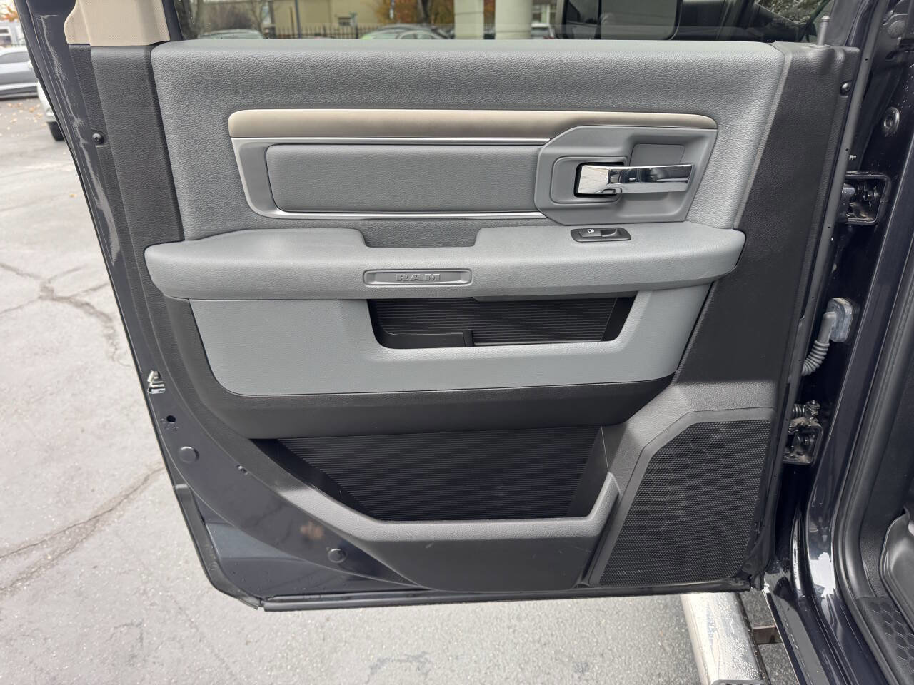 Used 2017 RAM 2500 Big Horn image 15