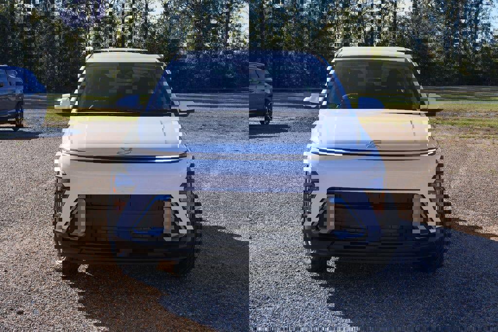 New 2026 Hyundai Kona SE image 25