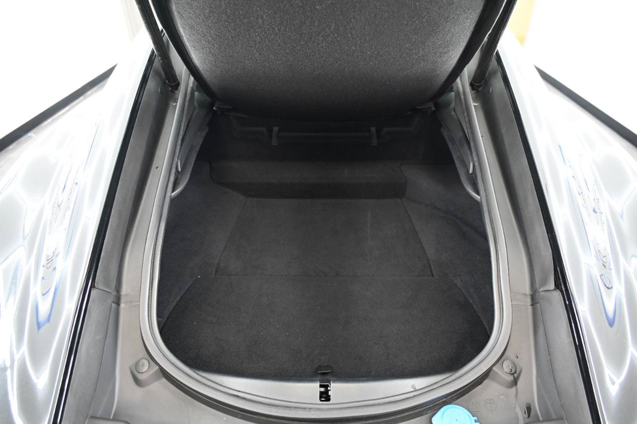 Used 2019 Jaguar F-TYPE R AWD/4WD image 41