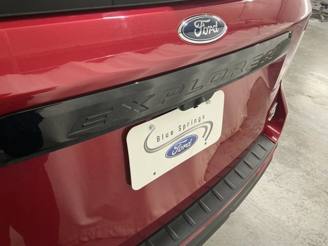 Used 2020 Ford Explorer ST image 5