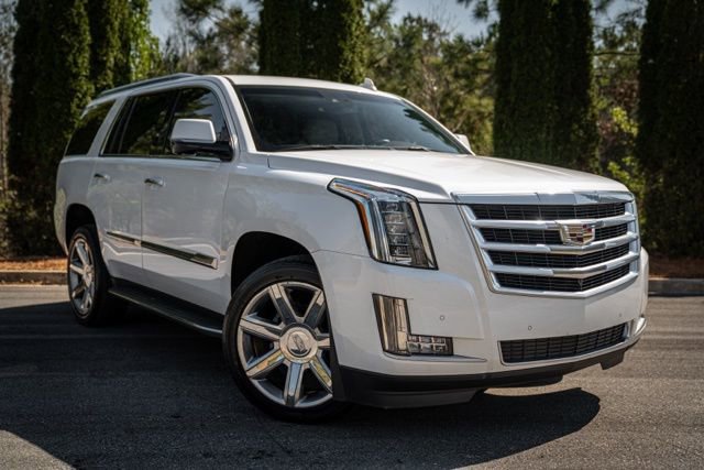 Used 2016 Cadillac Escalade Luxury image 5