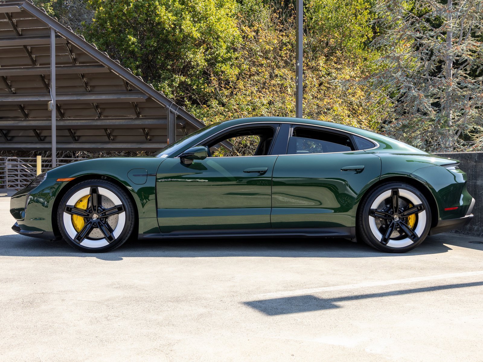 Certified 2025 Porsche Taycan Turbo S image 2