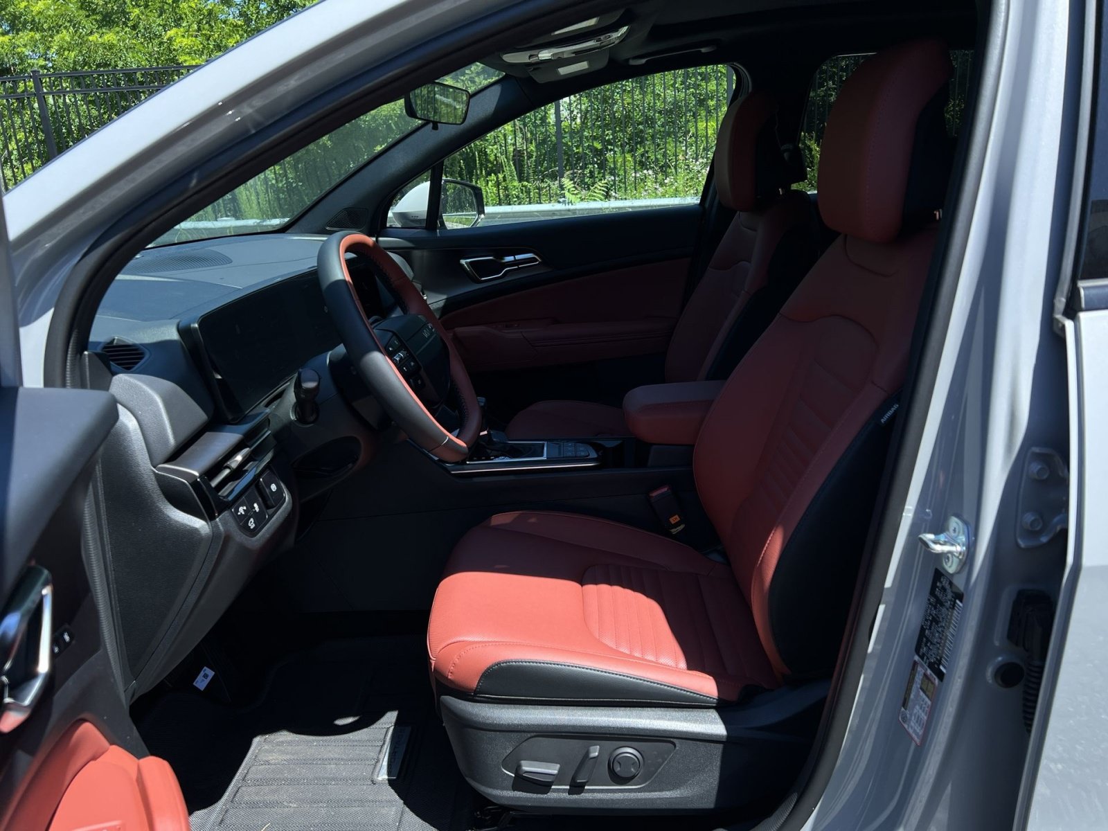 New 2026 Kia Sportage SX FWD image 18