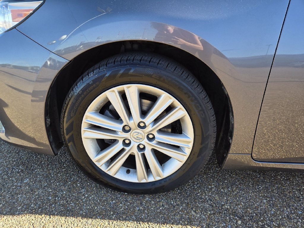 Used 2015 Lexus ES 350 w/ Premium Package FWD image 26