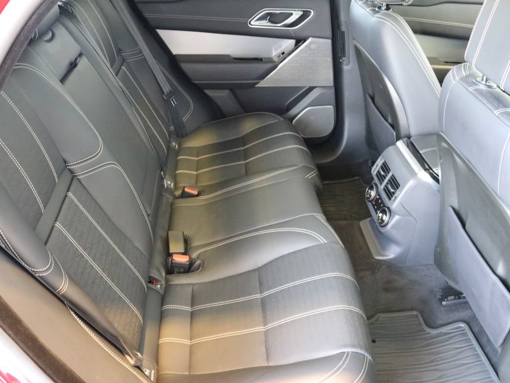 Used 2019 Land Rover Range Rover Velar R-Dynamic HSE AWD/4WD image 43