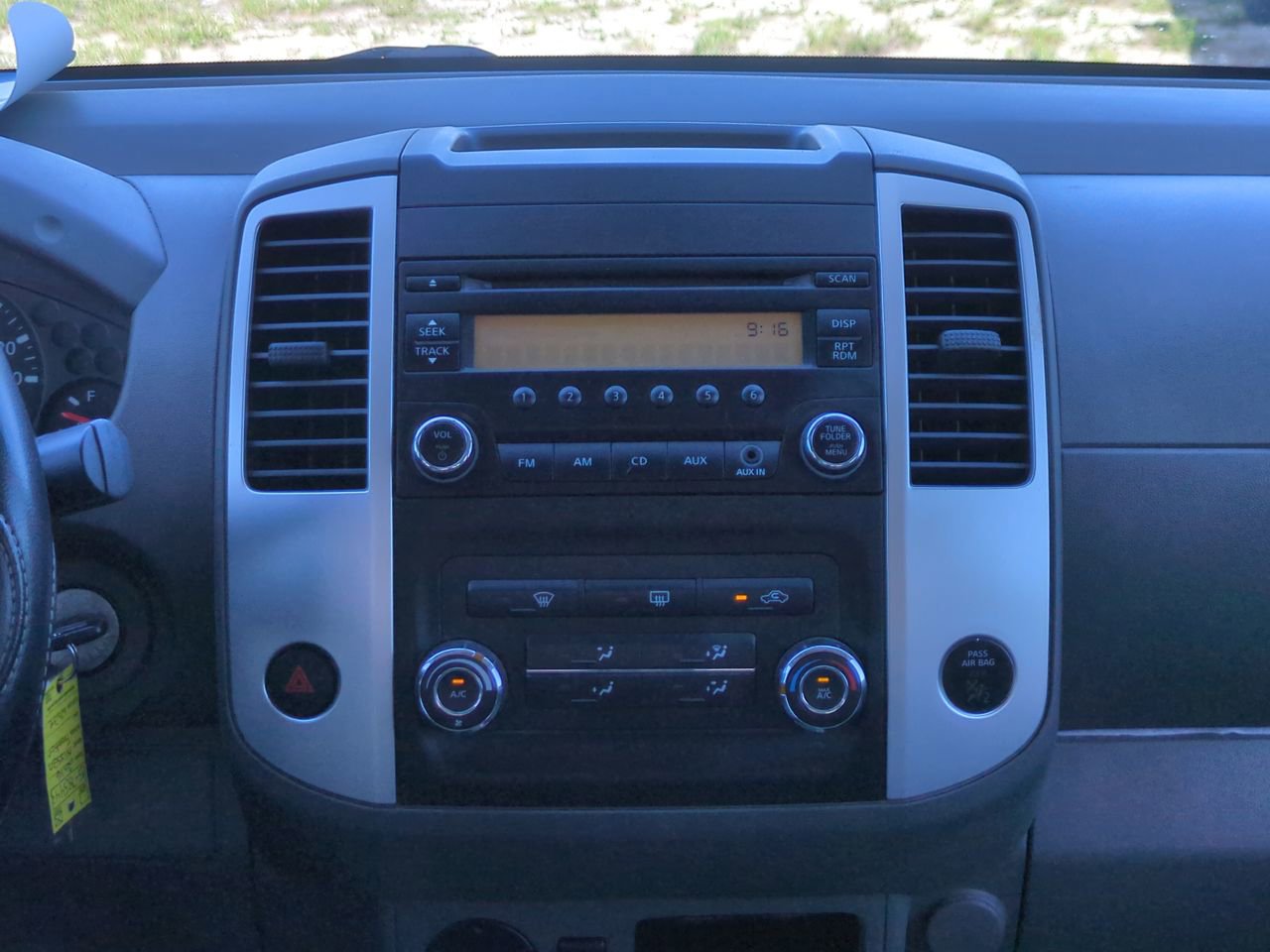 Used 2016 Nissan Frontier S image 17