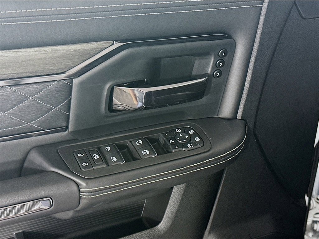 Used 2025 RAM 2500 Limited image 24