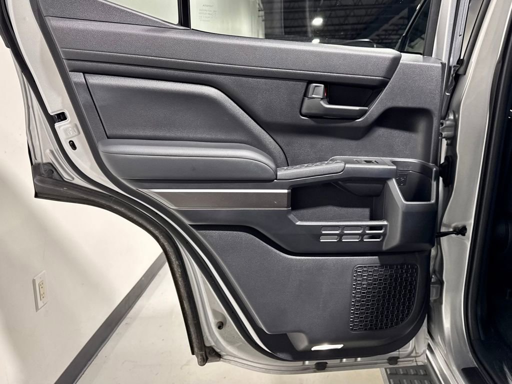 Used 2025 Toyota 4Runner SR5 image 24