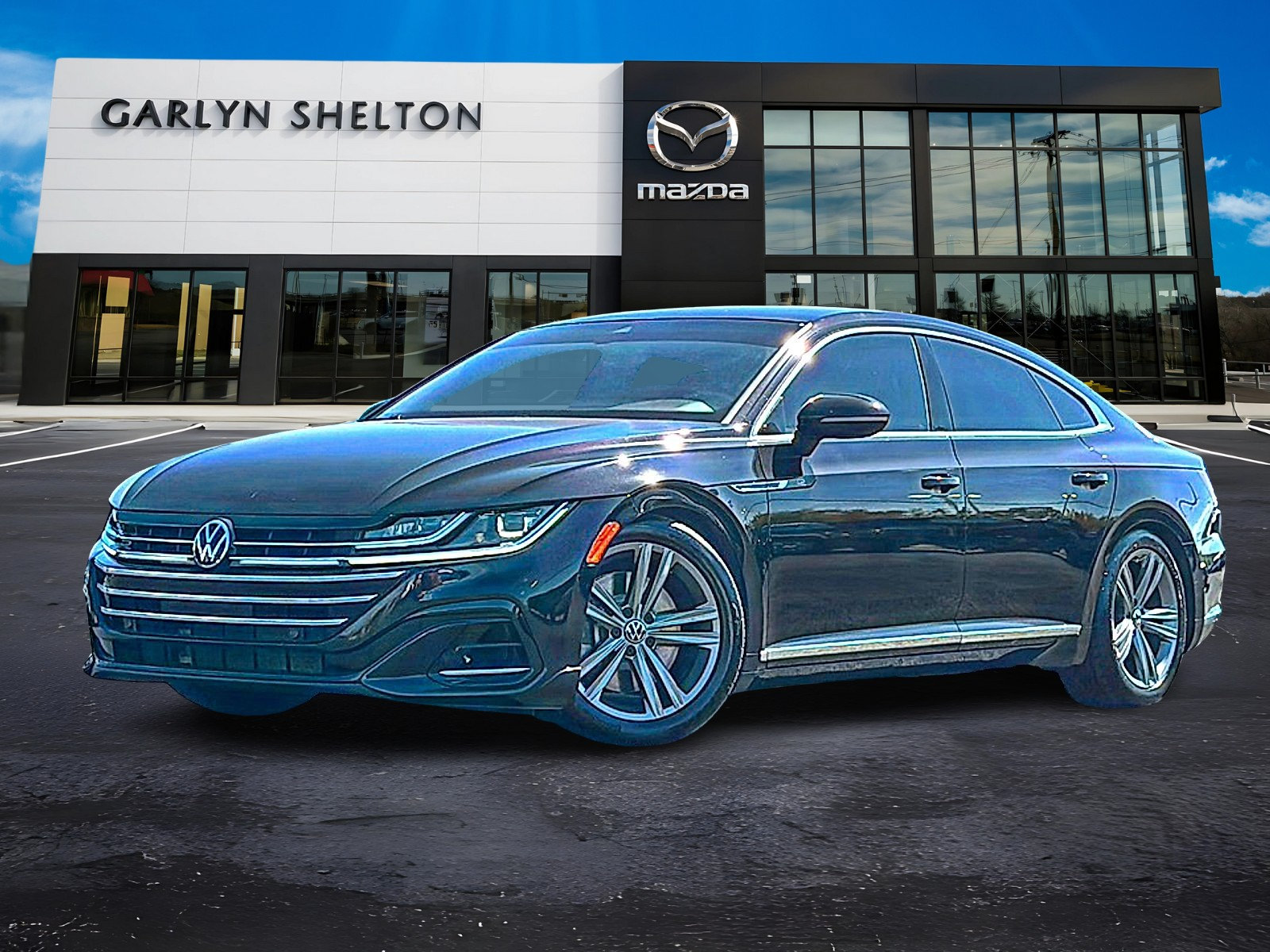 Used 2023 Volkswagen Arteon SE w/ Arteon MDO Package (Z43)