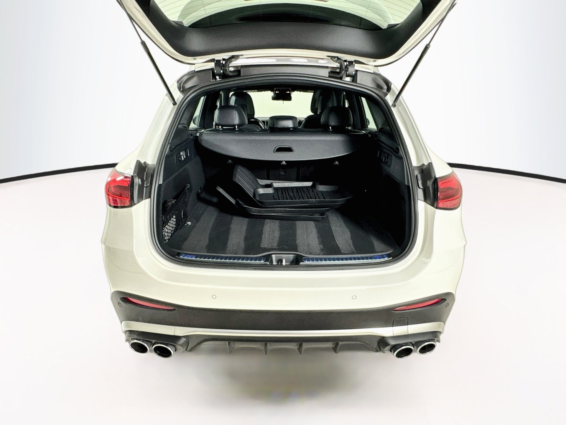 Used 2026 Mercedes-Benz GLC 43 AMG 4MATIC image 28
