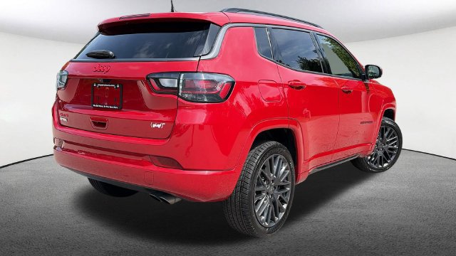 Used 2022 Jeep Compass Limited w/ (RED) Package AWD/4WD image 13
