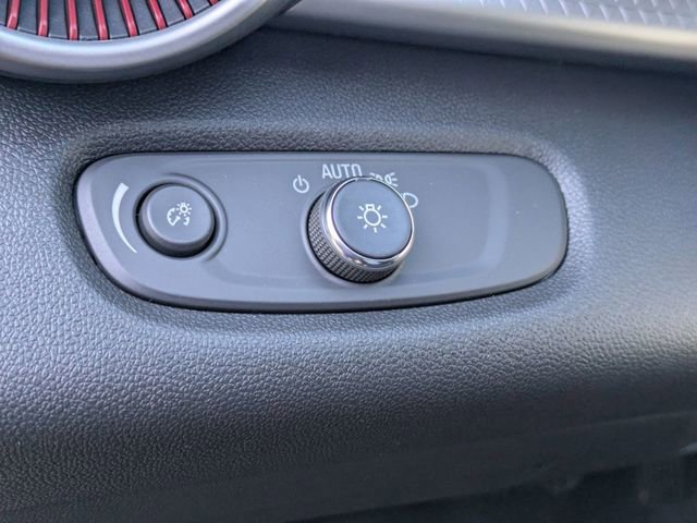 New 2026 Chevrolet Trax RS w/ Sunroof Package image 12