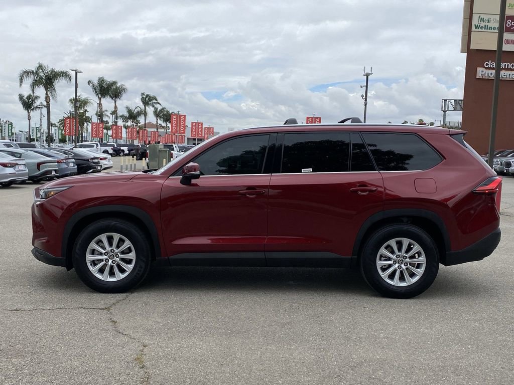 Certified 2024 Toyota Grand Highlander XLE image 40