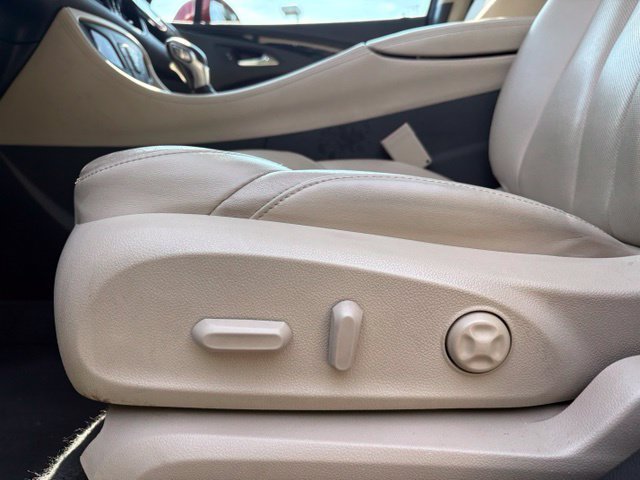 Used 2017 Buick Envision Premium AWD/4WD image 30
