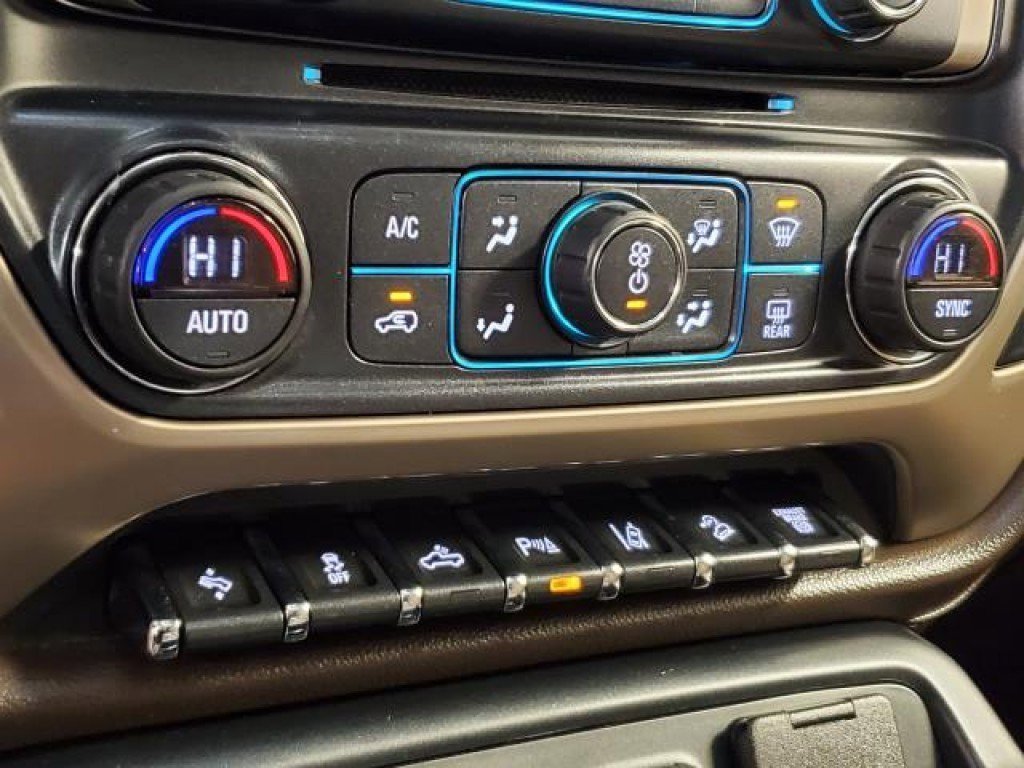 Used 2017 GMC Sierra 2500 Denali w/ Duramax Plus Package image 26