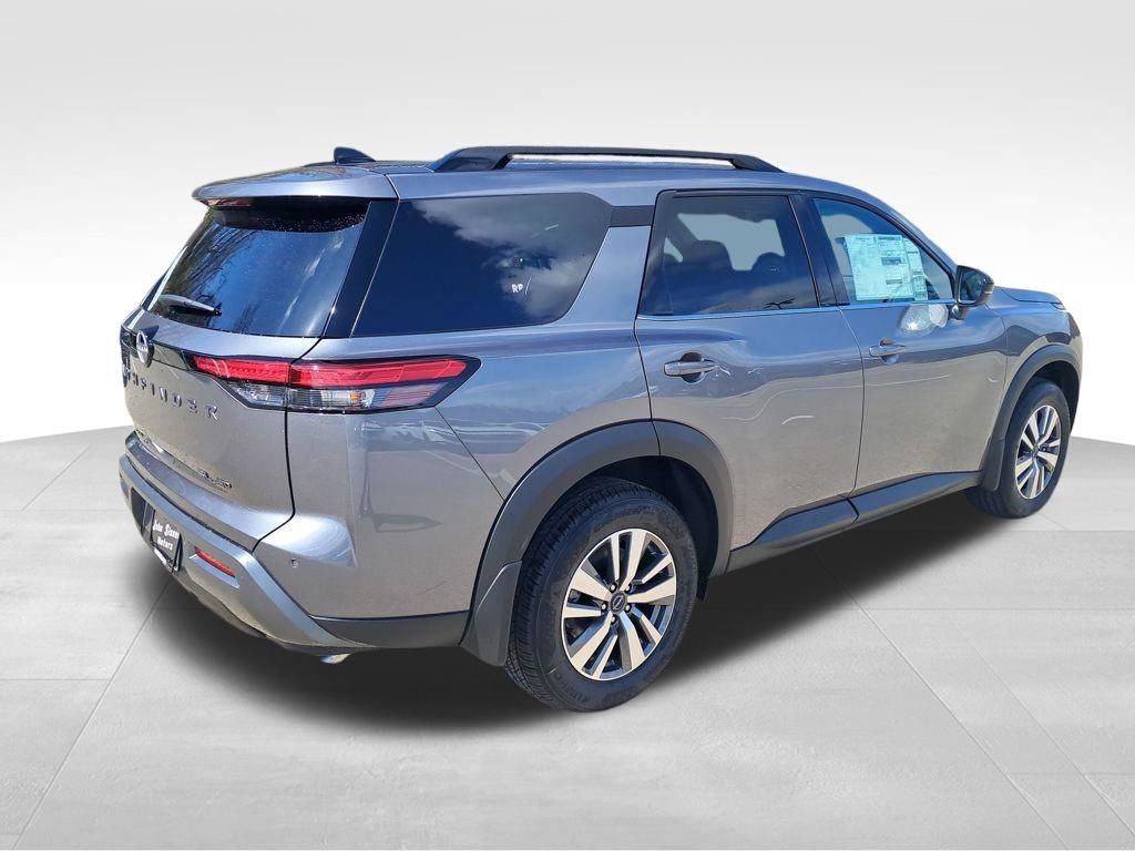 New 2026 Nissan Pathfinder SL w/ Lighting Package AWD/4WD image 5
