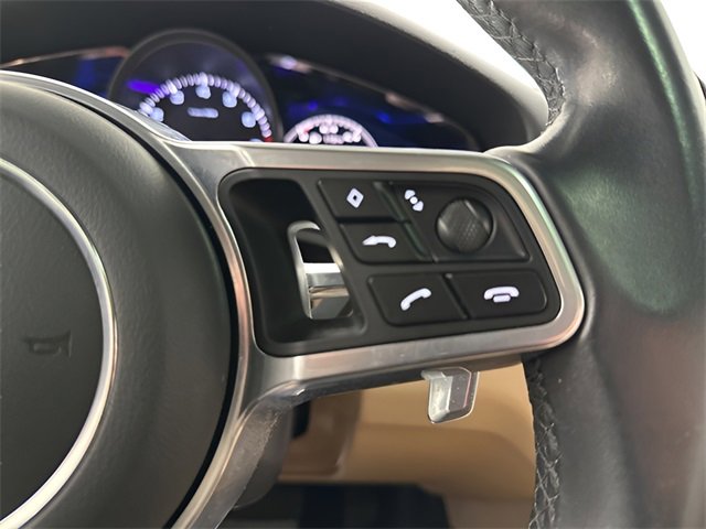 Used 2021 Porsche Cayenne image 19
