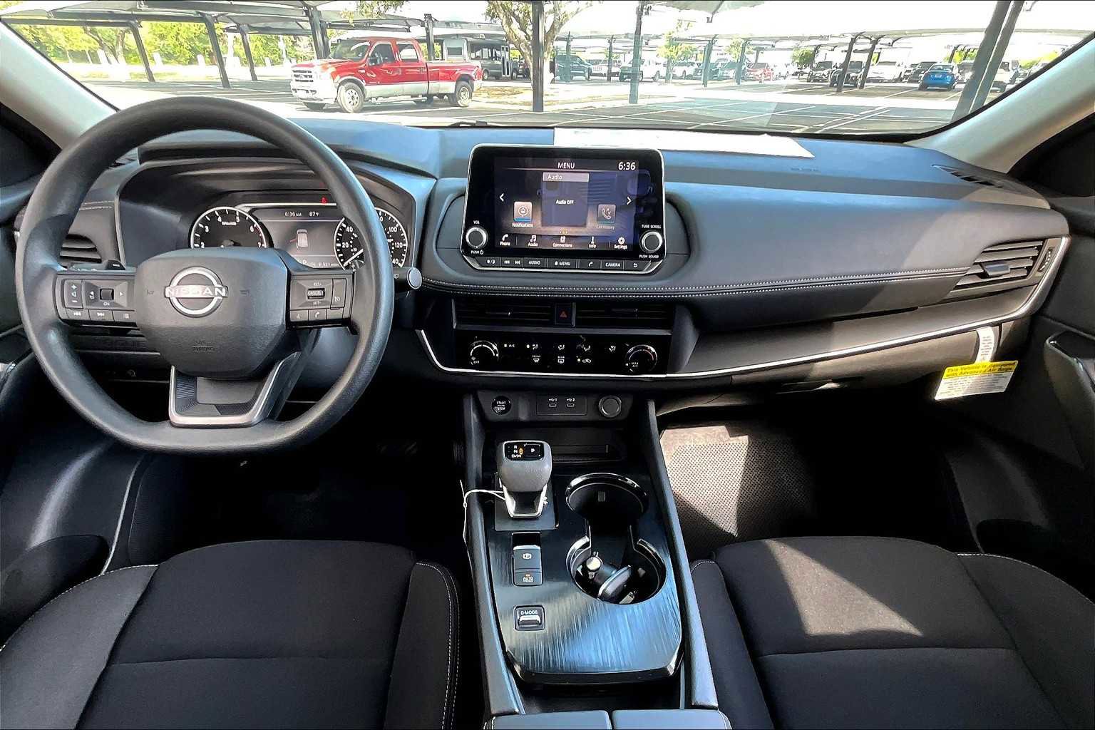 New 2026 Nissan Rogue S image 5