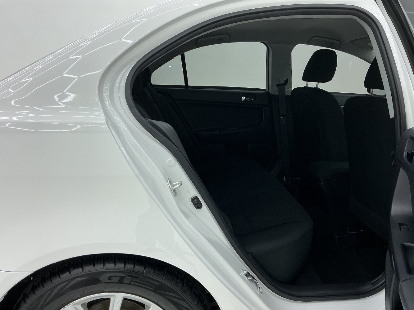 Used 2016 Mitsubishi Lancer ES AWD/4WD image 21