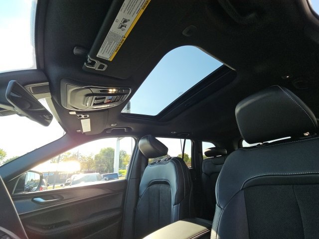 New 2025 Jeep Grand Cherokee Altitude image 31