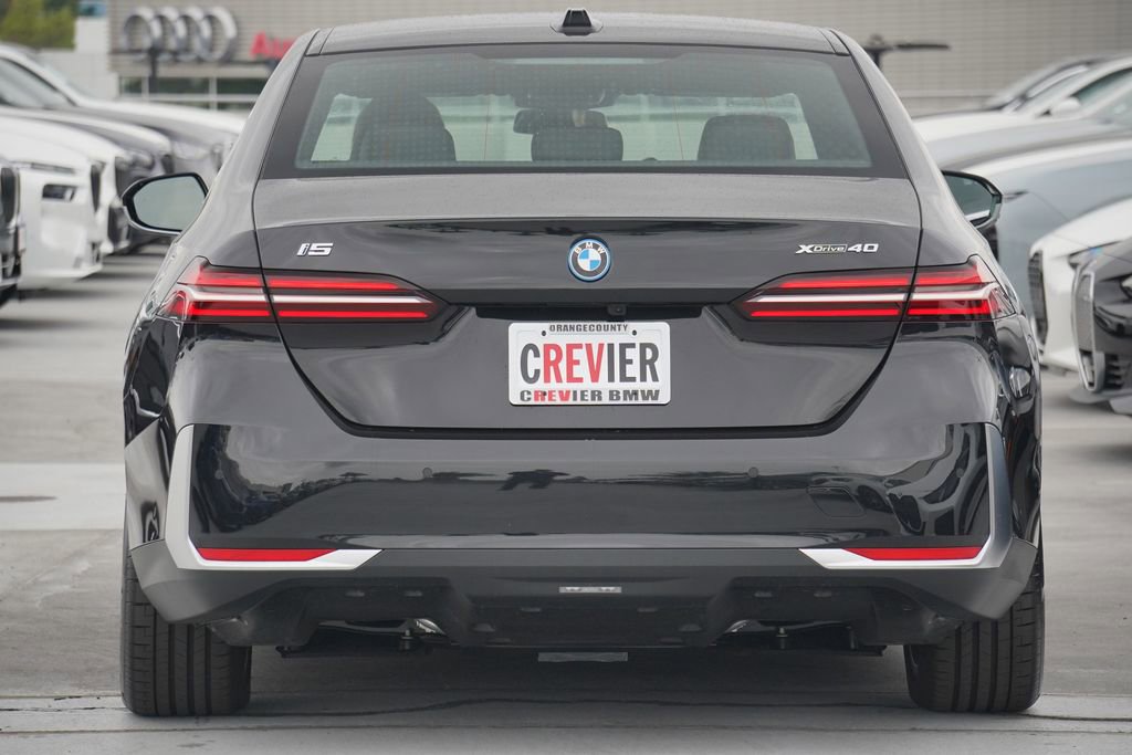 Used 2025 BMW i5 xDrive40 w/ M Sport Package image 6