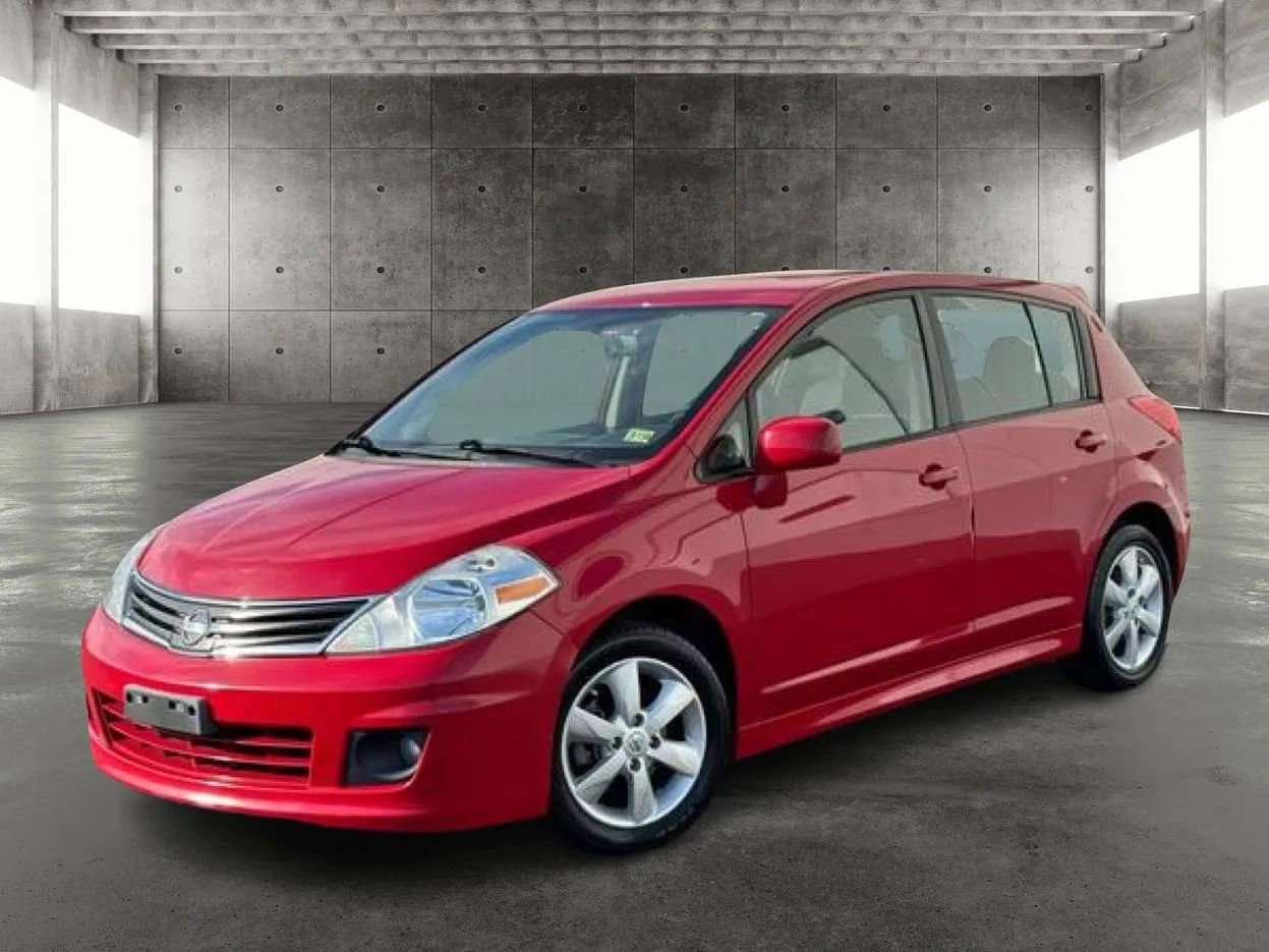 Used 2012 Nissan Versa Hatchback