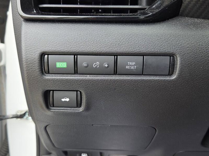 Used 2024 Nissan Sentra SV image 26